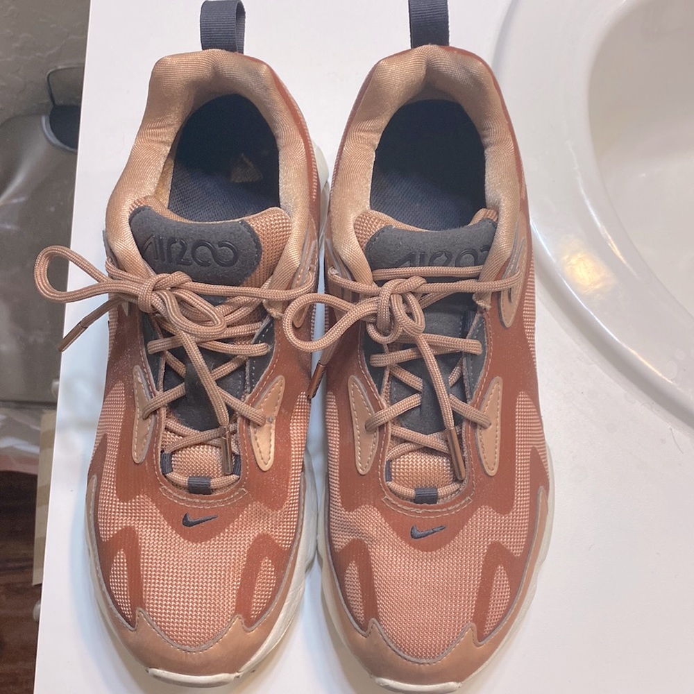 Nike air max 200